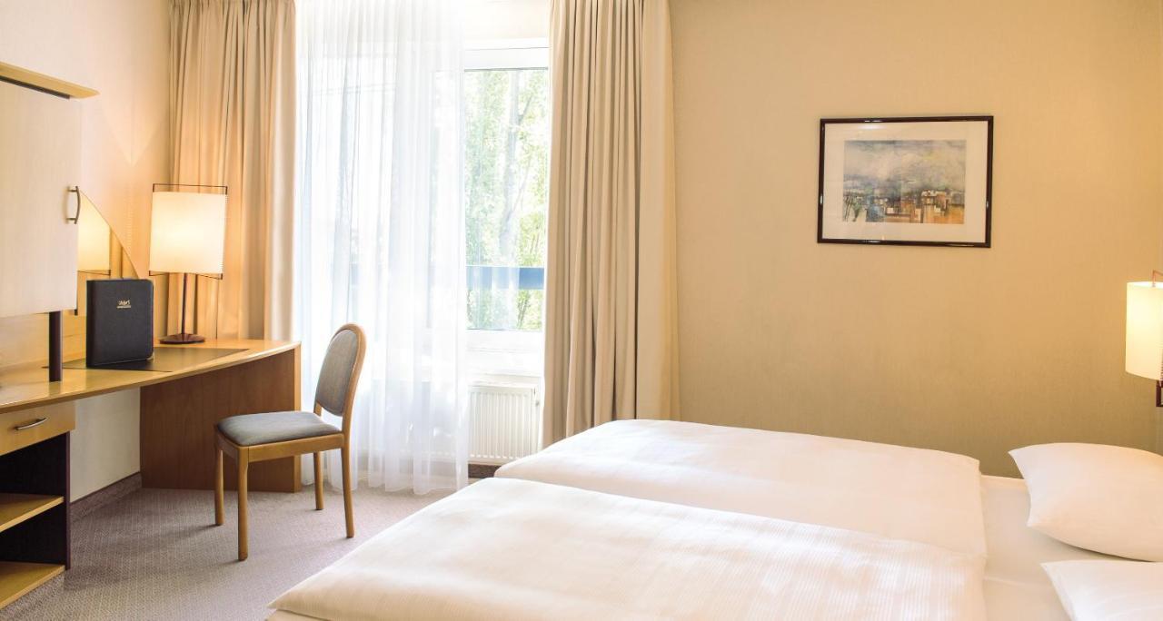 Victor'S Residenz-Hotel Frankenthal Frankenthal  Eksteriør billede